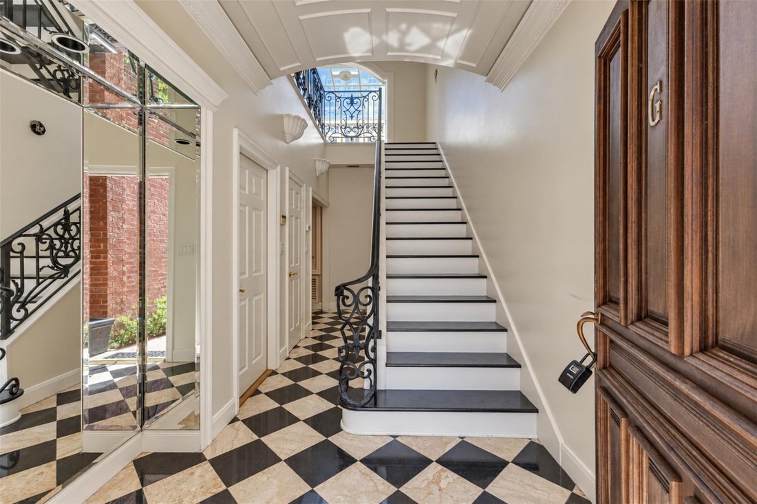 Townhouse in Houston, Texas, United States 5 - 19106877