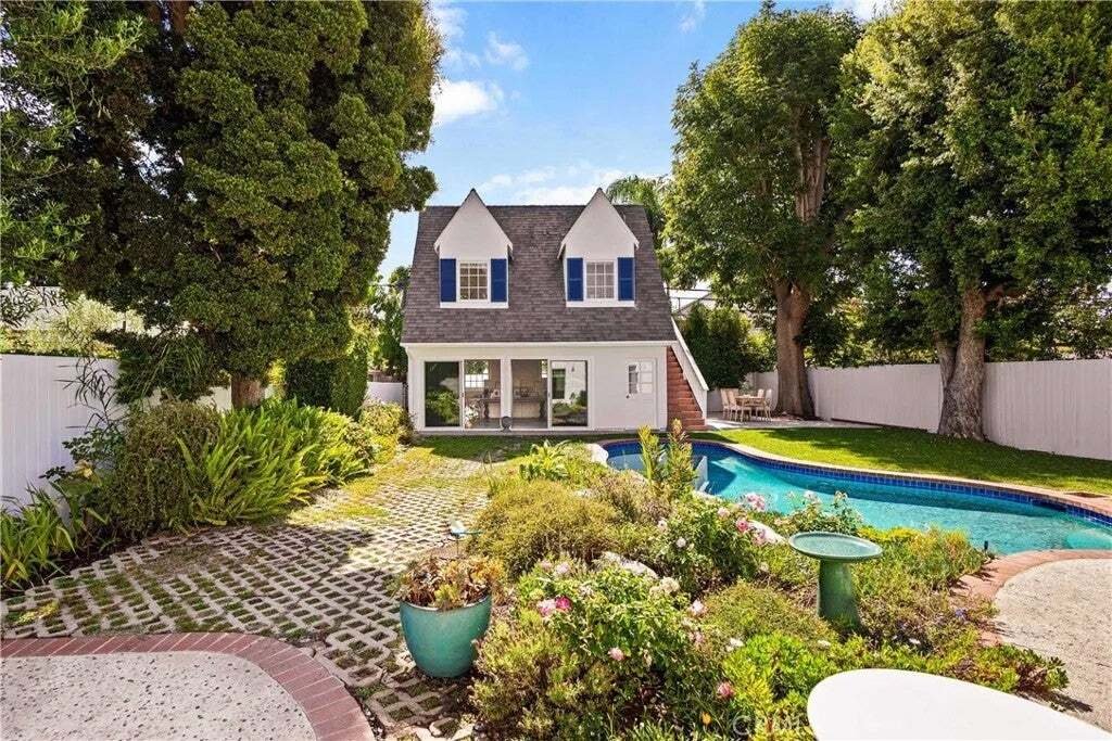 House in Los Angeles, California, United States 1 - 19107443