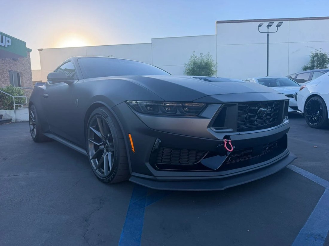 Coupe in Ontario, CA, United States 4 - 19107878