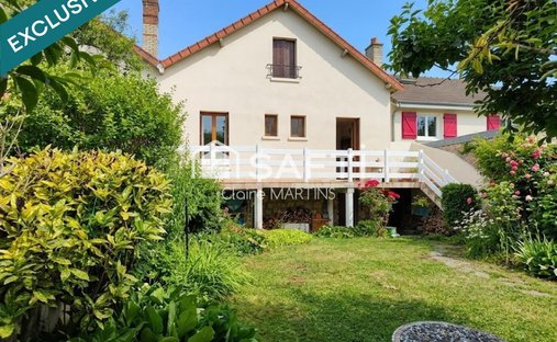 House in Jardin Parisien, Clamart, France 1