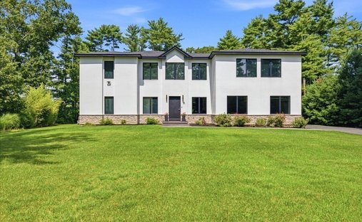 House in Carver, Massachusetts, United States 1
