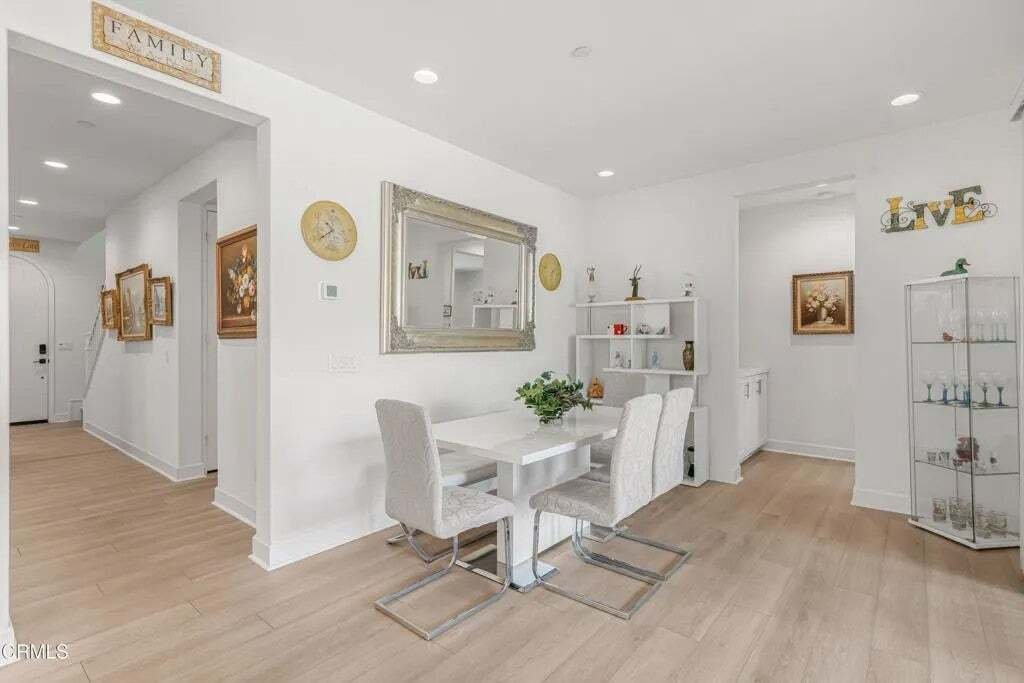 Condo in Camarillo, California, United States 5 - 19107428