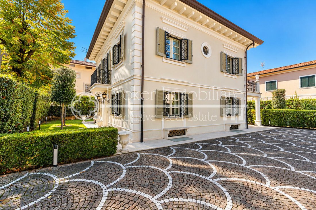 Villa in Centro, Forte dei Marmi, Tuscany 4 - 19107954