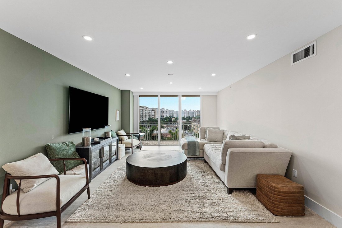 Condo in Boca Raton, Florida, United States 1 - 19107309