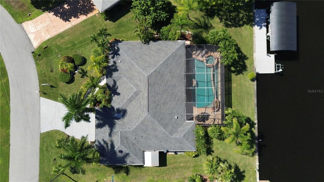 Maison à Port Charlotte, Floride, États-Unis 4 - 19108913