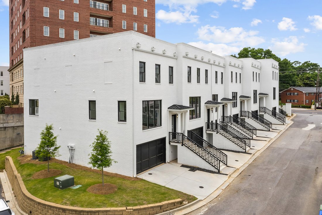 Townhouse in Brookhaven, Georgia, United States 1 - 19109066