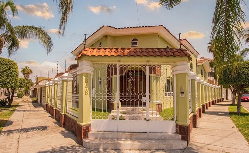 Stadthaus in Zapopan, Jalisco, Mexiko 1