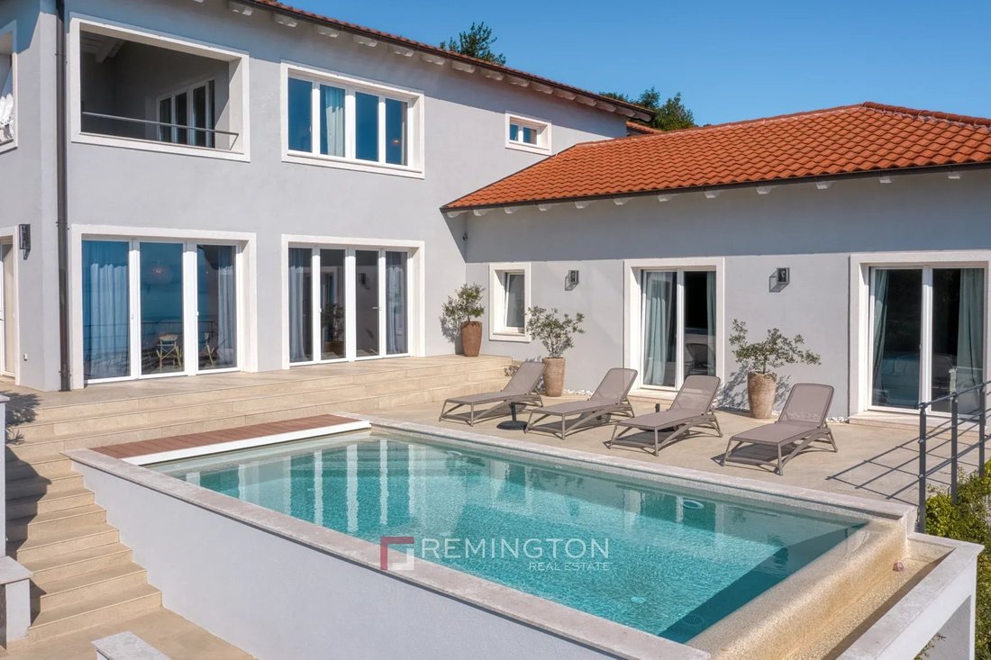 Villa à Grad Opatija, Primorje-Gorski Kotar, Croatie 3 - 19108864