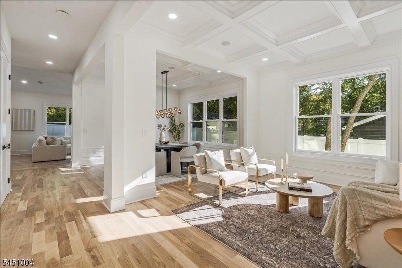House in Millburn Twp., New Jersey, United States 2 - 19108561