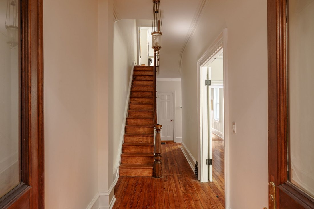 Townhouse in Philadelphia, Pennsylvania, United States 3 - 19108082