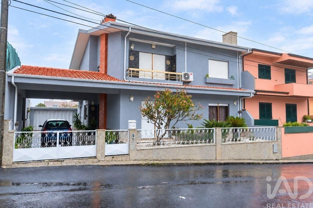 Residenza a Coronado (Sao Romao e Sao Mamede), Oporto, Portogallo 1 - 19108709