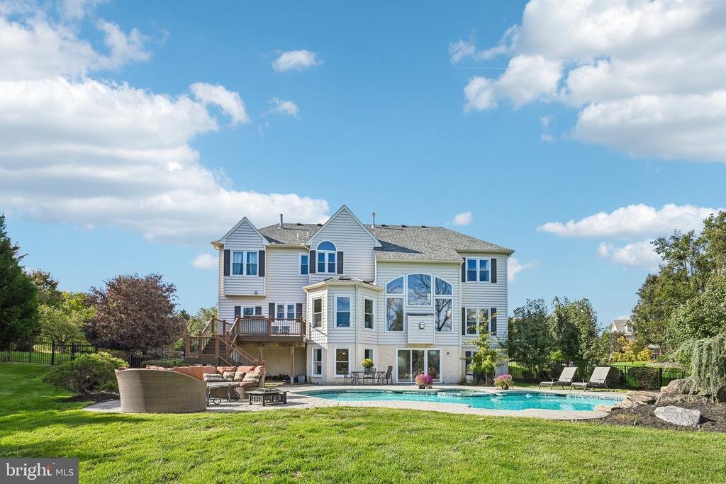 House in Collegeville, Pennsylvania, United States 4 - 19108533