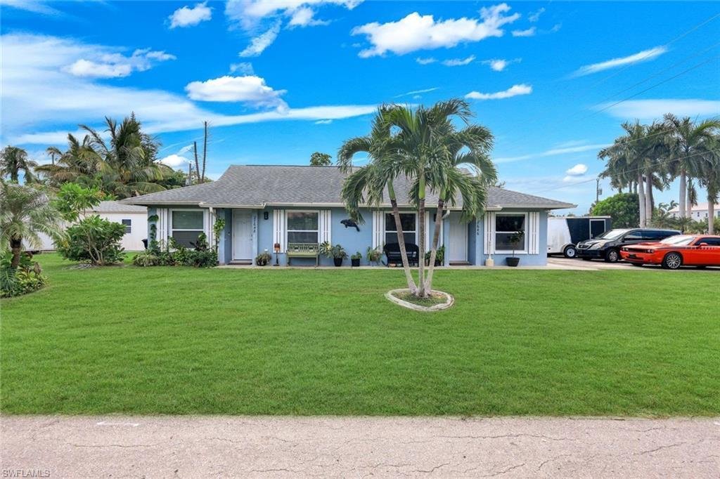 Bonita Springs, Florida, United States 1 - 19108072