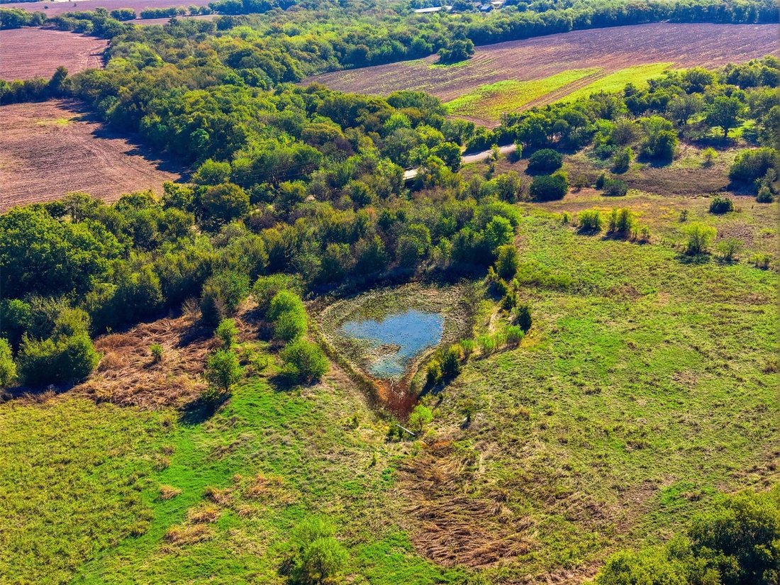 Land in Cleburne, Texas, United States 1 - 19108699