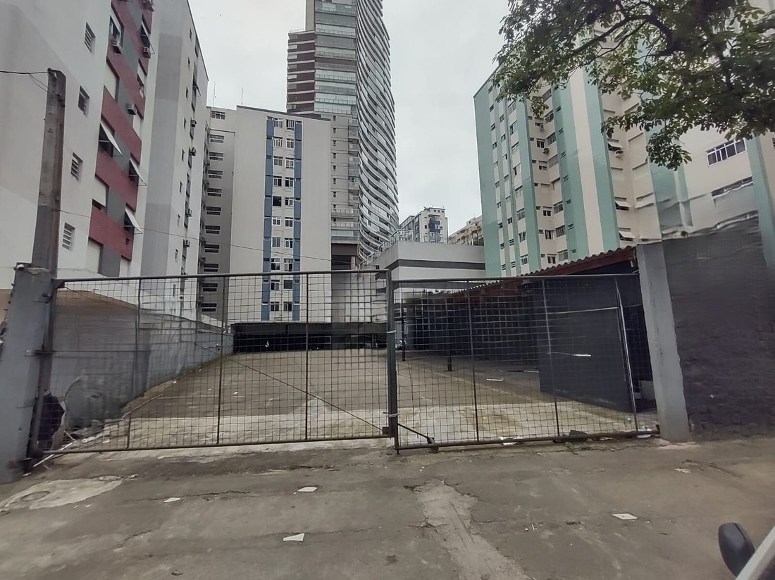 Terrain à Santos, São Paulo, Brésil 1 - 19108877