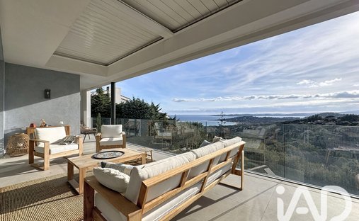 Casa en Nartelle-Noyer-Bellevue-bd de los Sardinaux, Sainte-Maxime, Francia 1