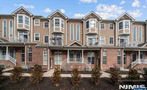 Maison de ville à Guttenberg, New Jersey, États-Unis 1