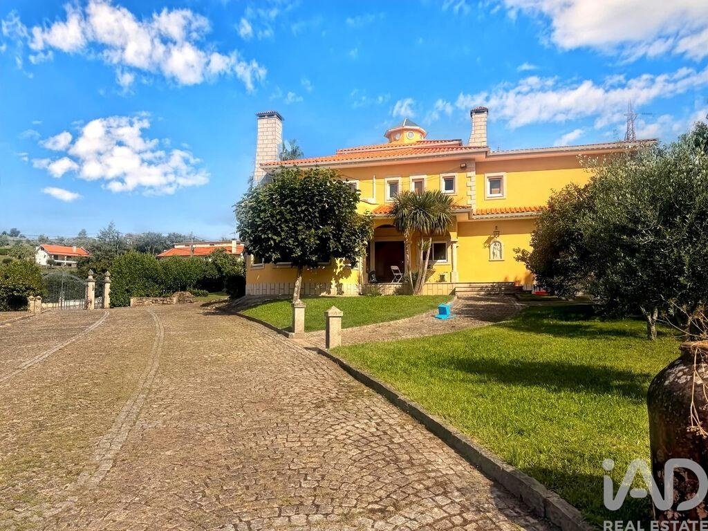 Townhouse in Adoufe e Vilarinho de Samarda, Vila Real District, Portugal 5 - 13877089