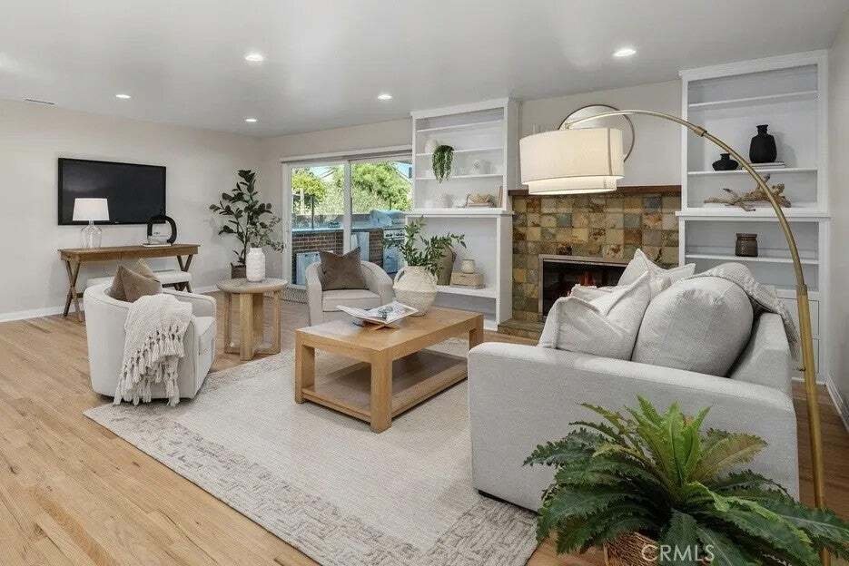 Casa en Los Alamitos, California, Estados Unidos 1 - 19107398
