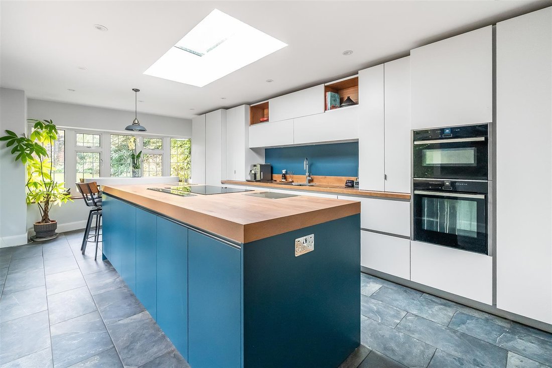 Casa en Hawks Hill, Fetcham, Inglaterra 3 - 19107105