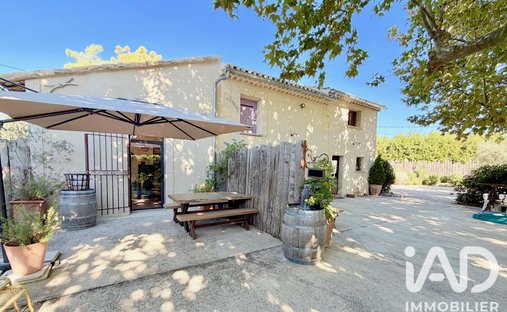 Casa en Cabannes, Provenza-Alpes-Costa Azul, Francia 1