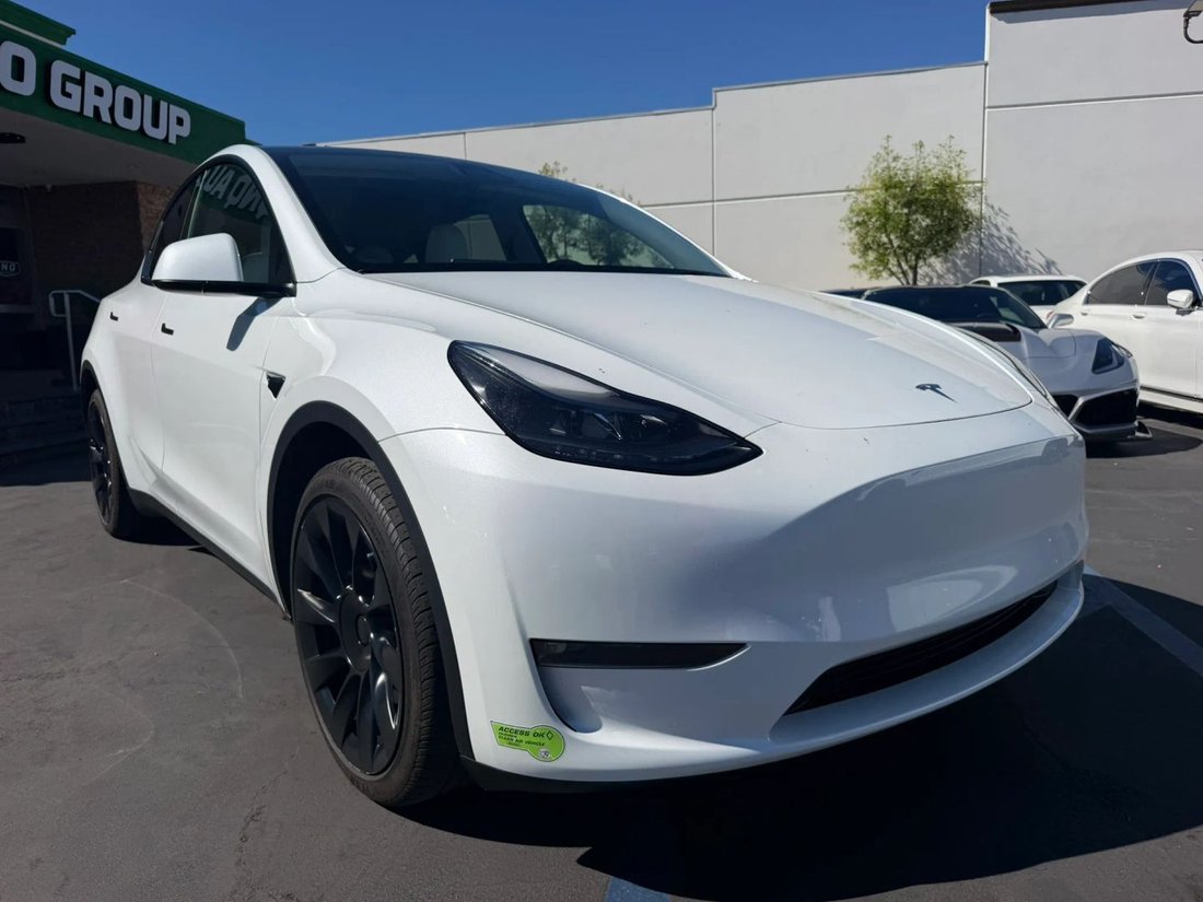 Suv in Ontario, CA, United States 4 - 19107857
