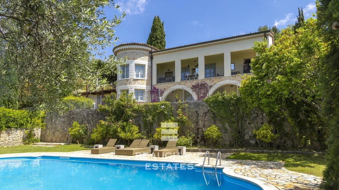 Villa en Valbonne, Provenza-Alpes-Costa Azul, Francia 2 - 18006566