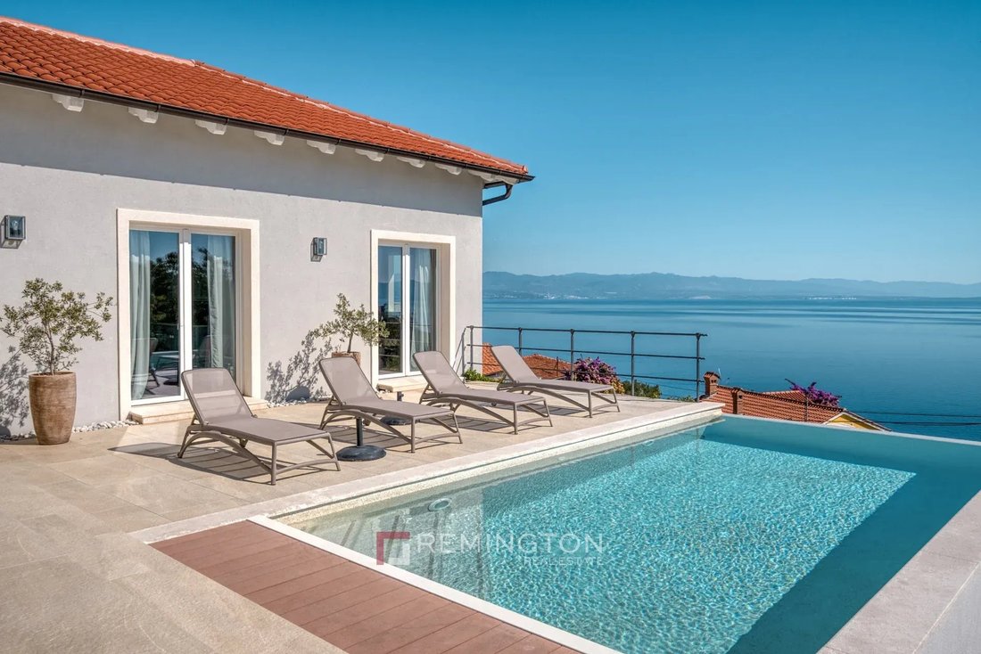 Villa à Grad Opatija, Primorje-Gorski Kotar, Croatie 1 - 19108864