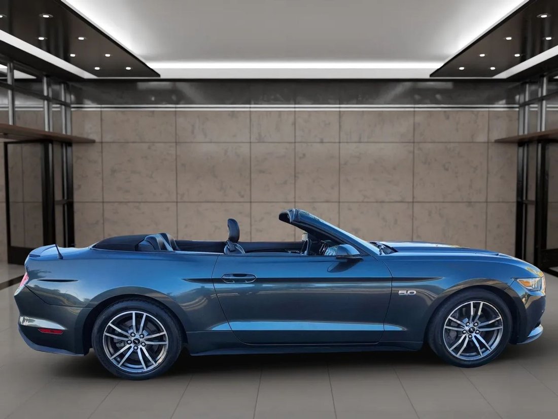 Cabriolet in Fullerton, CA, United States 4 - 19107799