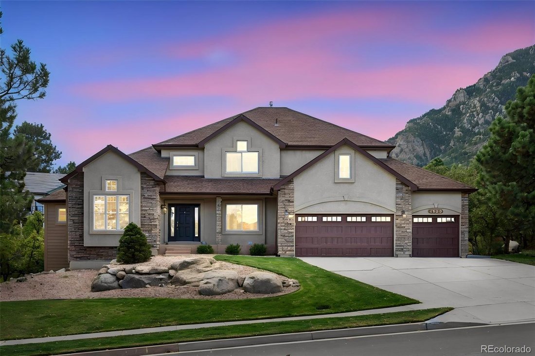 House in Colorado Springs, Colorado, United States 2 - 19106993