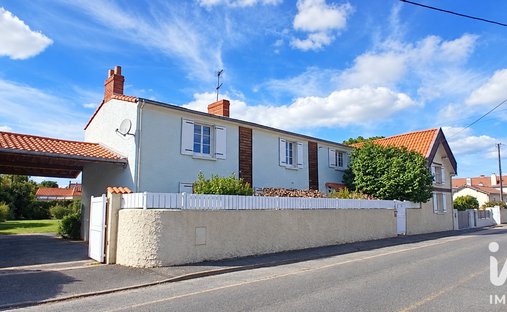 Haus in Saint-Sebastien-sur-Loire, Pays de la Loire, Frankreich 1