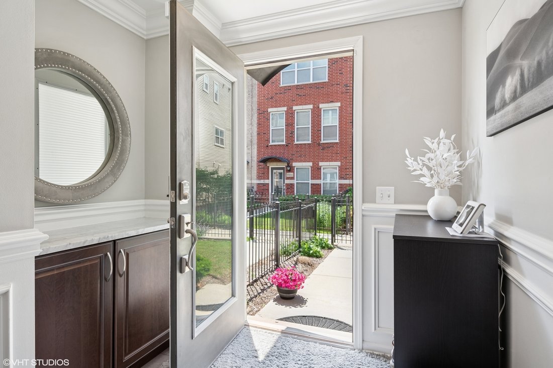 Villa in Chicago, Illinois, United States 5 - 19108030