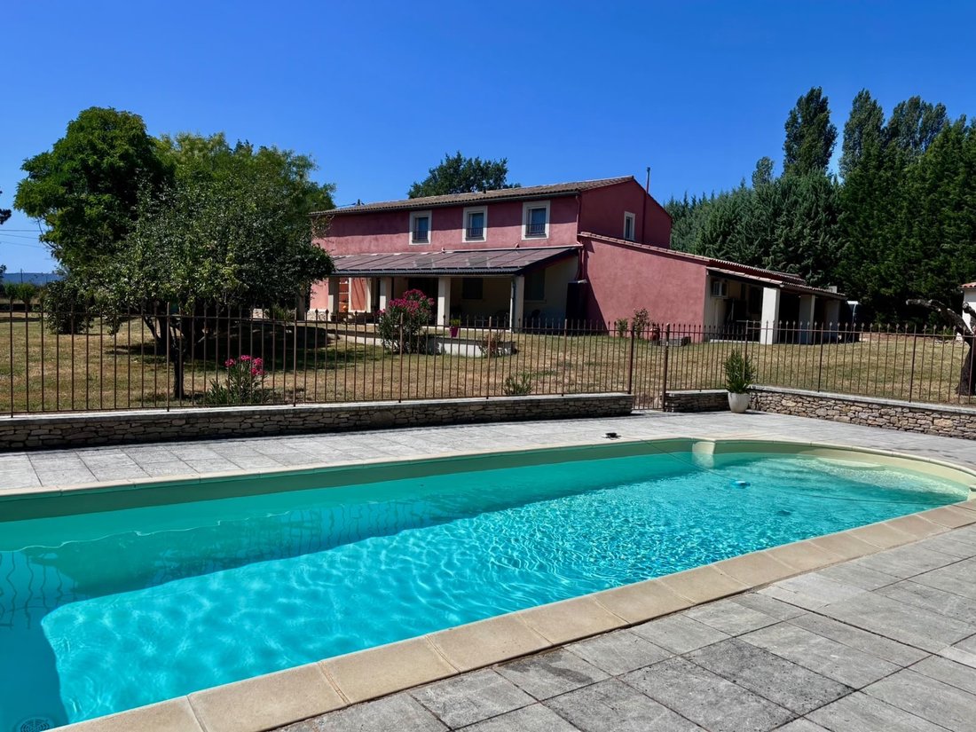 Casa en Gargas, Provenza-Alpes-Costa Azul, Francia 1 - 19107614