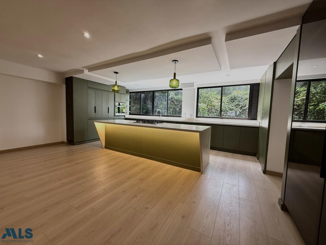 Apartment in Medellín, Antioquia, Colombia 3 - 19107585
