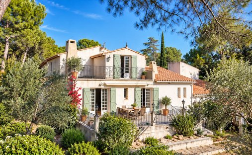 Villa a Ancien Hôpital, Beziers, Francia 1