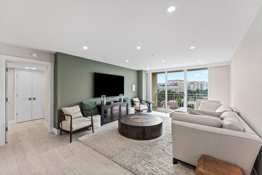 Condo in Boca Raton, Florida, United States 4 - 19107309
