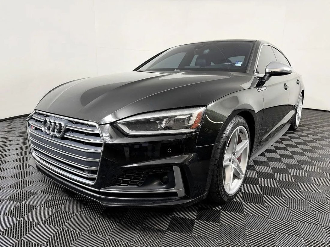 Sedan in Lynnwood, WA, United States 3 - 19108306