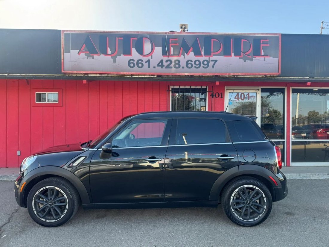 Coupe in Bakersfield, CA, United States 1 - 19108258