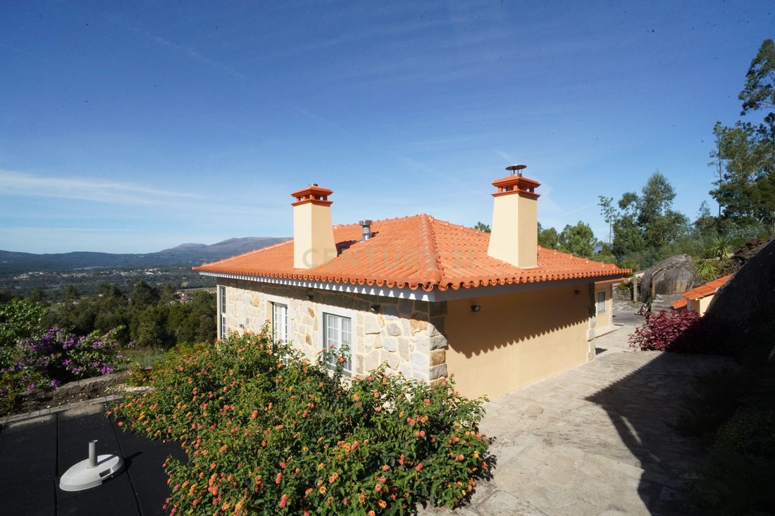 Farm Ranch in Geraz do Lima, Viana do Castelo District, Portugal 2 - 19107559