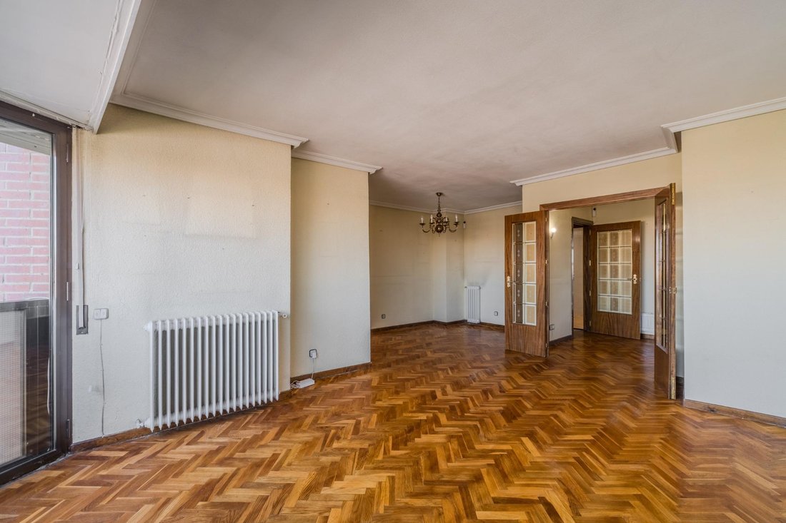 Appartamento a Retiro, Madrid, Spagna 5 - 19107494