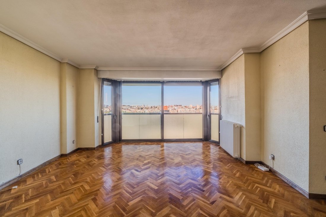 Appartamento a Retiro, Madrid, Spagna 4 - 19107494