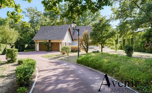 Villa à Écully, Auvergne-Rhône-Alpes, France 1