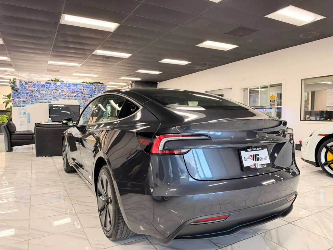 Sedan in Pittsburg, CA, United States 3 - 19108269
