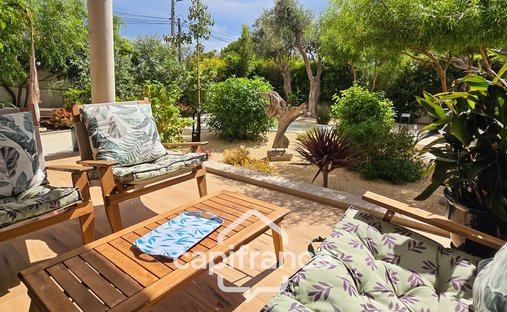 Apartment in Bandol, Provence-Alpes-Côte d'Azur, France 1