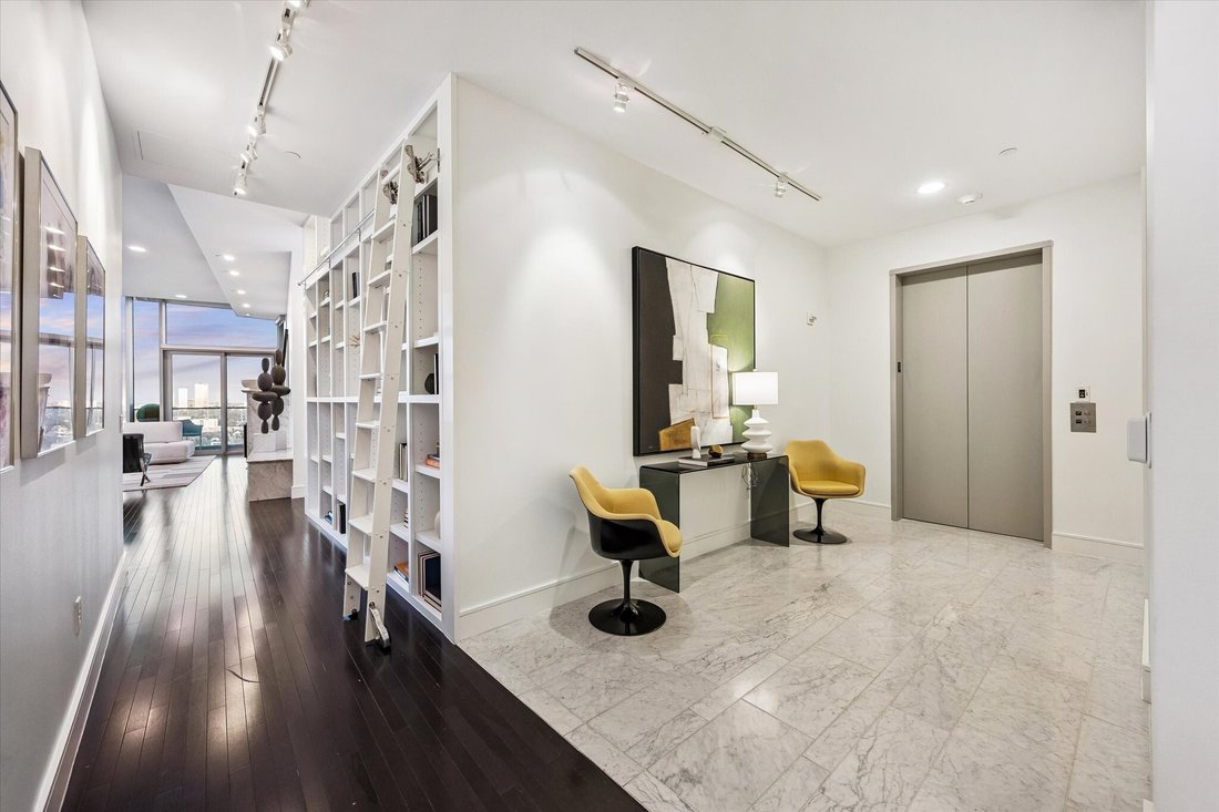 Condo in Houston, Texas, United States 3 - 19108097