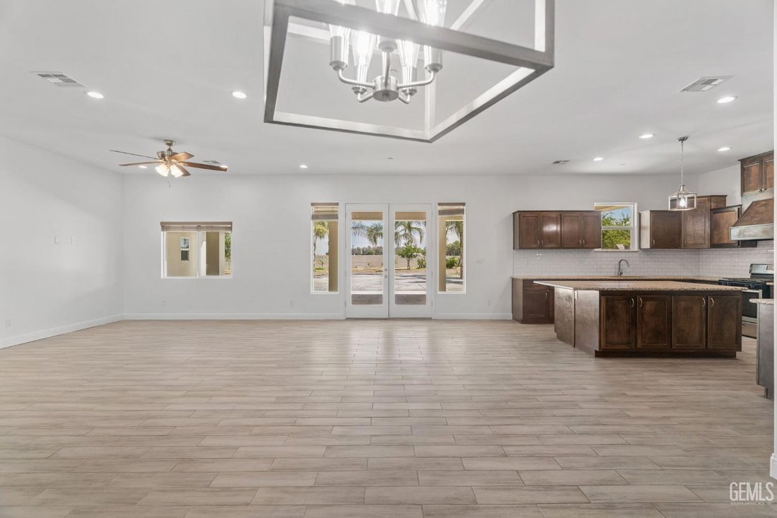 House in Bakersfield, California, United States 5 - 19108825