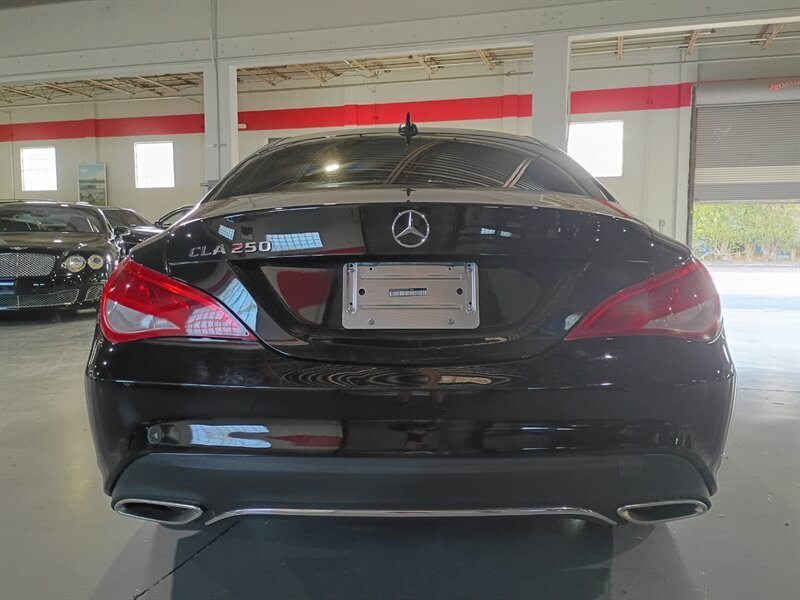 Sedan in Boca Raton, FL, United States 4 - 19106744