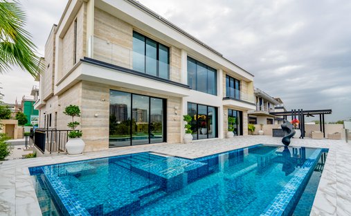 Villa in Hadaeq Sheikh Mohammed Bin Rashid, Dubai, United Arab Emirates 1