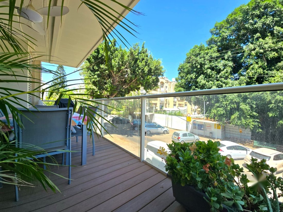 Apartment in Ra'anana, Center District, Israel 2 - 19108905
