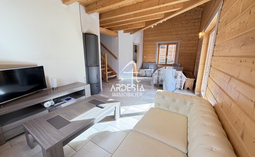 Casa a Jarrier, Auvergne-Rodano-Alpi, Francia 1